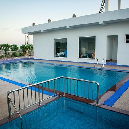 Thai Beach Resort Tiruchchendūr Exterior foto